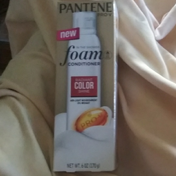 Pantene Pro-V foam conditioner radiant color shine - Picture 2 of 4